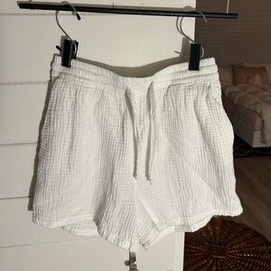 Linen beach shorts